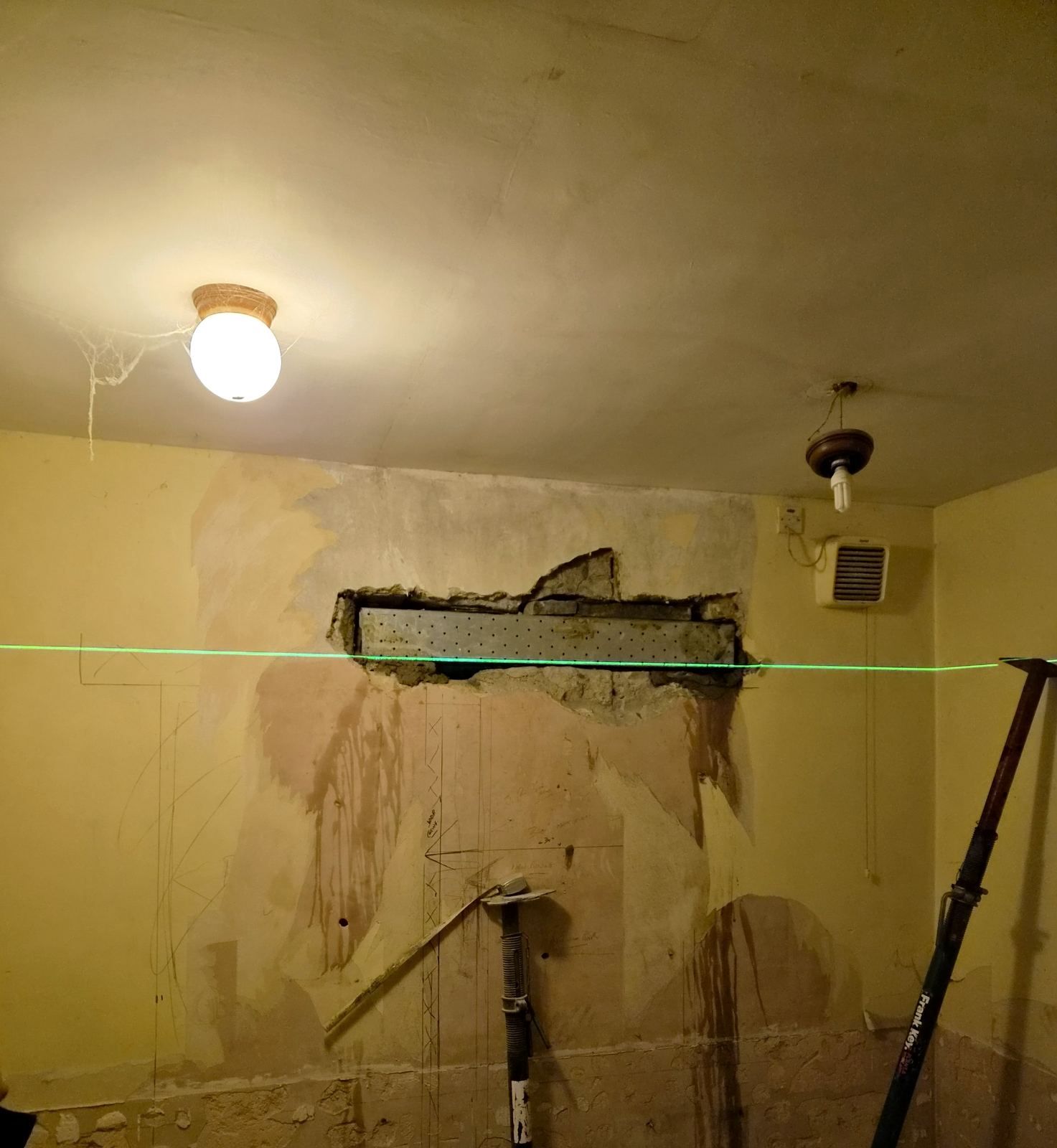 Opening set out with a laser line